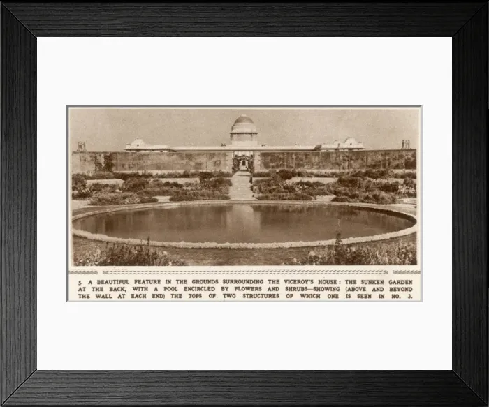 Framed Print : Sunken garden of the Viceroys house in New Delhi, India Framed Print : Sunken garden of the Viceroys house in New Delhi, India