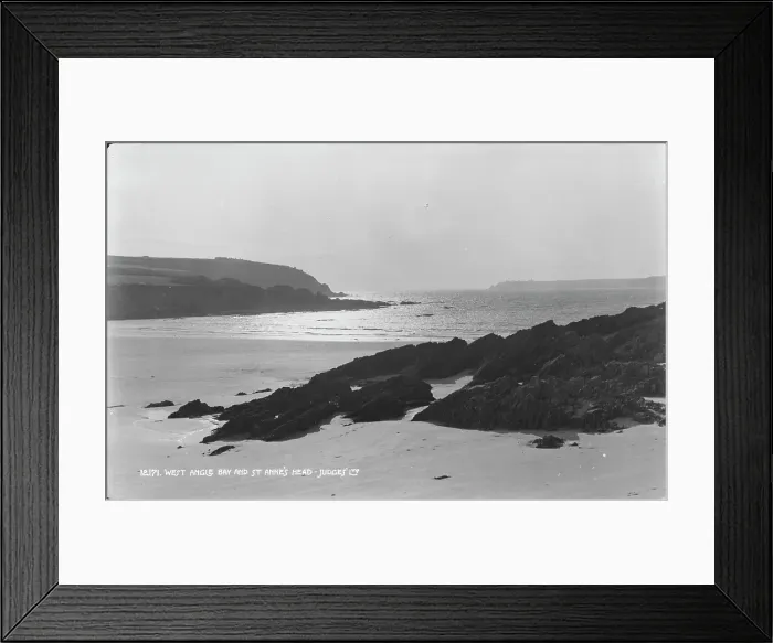 Framed Print : West Angle Bay and St Anne's Head Framed Print : West Angle Bay and St Anne's Head
