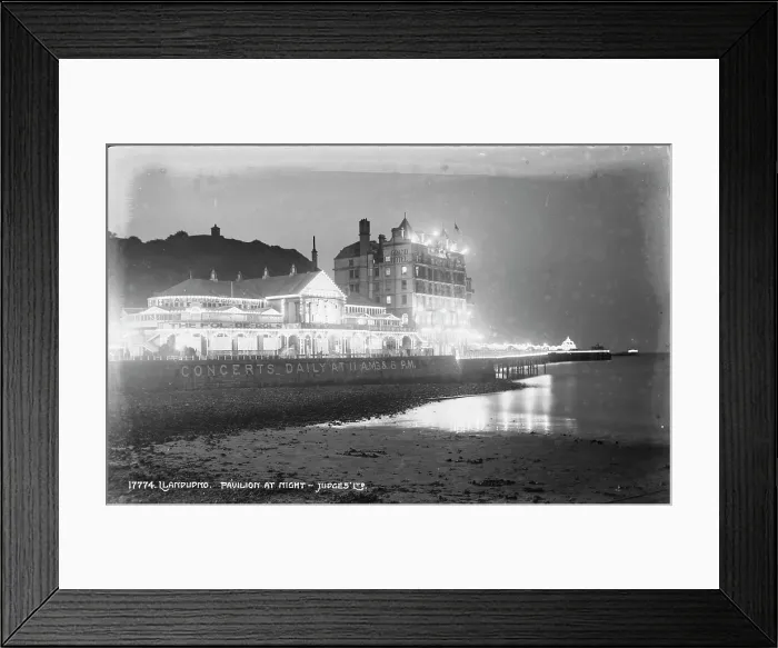 Framed Print : Llandudno Pavilion at Night Framed Print : Llandudno Pavilion at Night