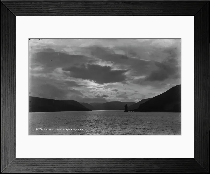Framed Print : Sunset at Lake Vyrnwy Framed Print : Sunset at Lake Vyrnwy