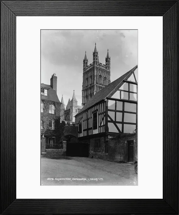 Framed Print : Gloucester Cathedral and Historic Buildings Framed Print : Gloucester Cathedral and Historic Buildings