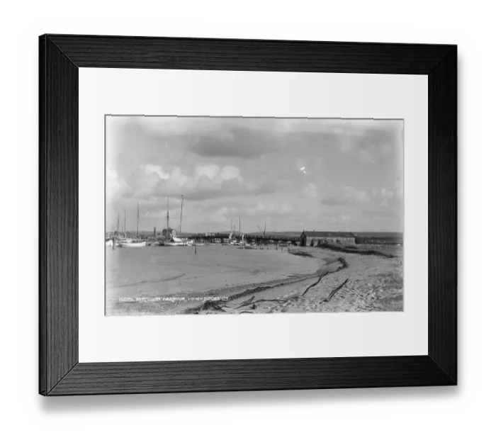 Framed Print : Yarmouth Harbour Framed Print : Yarmouth Harbour