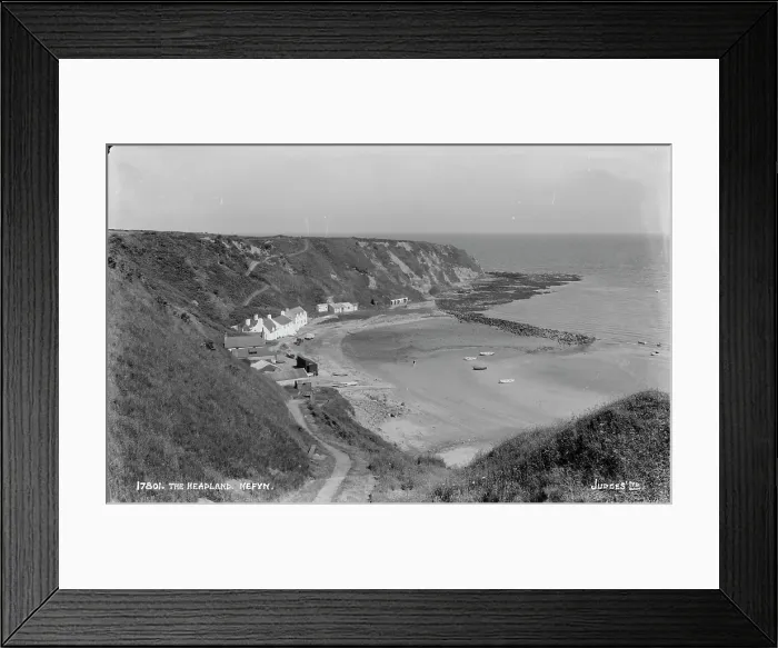 Framed Print : The Headland, Nefyn Framed Print : The Headland, Nefyn