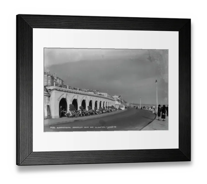 Framed Print : Bournemouth Undercliff Drive and Cloisters Framed Print : Bournemouth Undercliff Drive and Cloisters