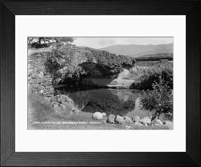 Framed Print : Dunnerdale Bridge in Duddon Valley Framed Print : Dunnerdale Bridge in Duddon Valley