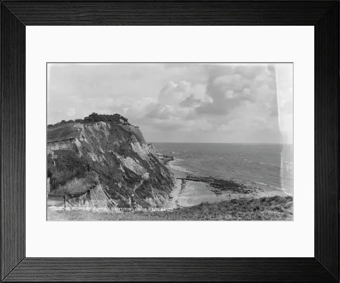 Framed Print : Highport Cliffs, Ventnor