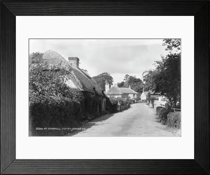 Framed Print : At Godshill Framed Print : At Godshill