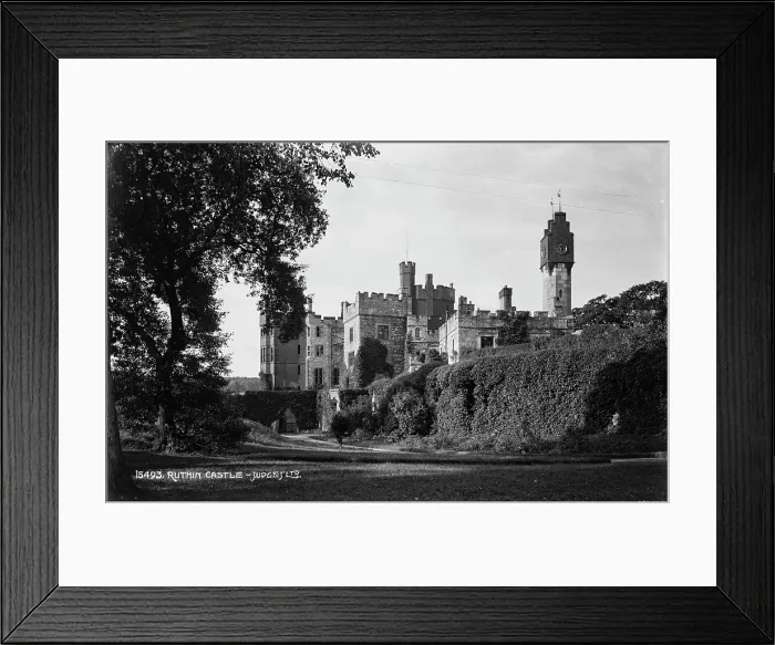 Framed Print : Ruthin Castle Framed Print : Ruthin Castle