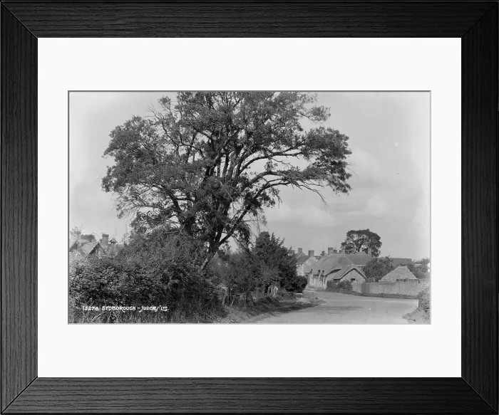 Framed Print : Stoborough Village Scene Framed Print : Stoborough Village Scene