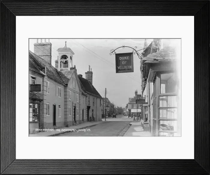Framed Print : Duke of Wellington Pub in Wareham Framed Print : Duke of Wellington Pub in Wareham