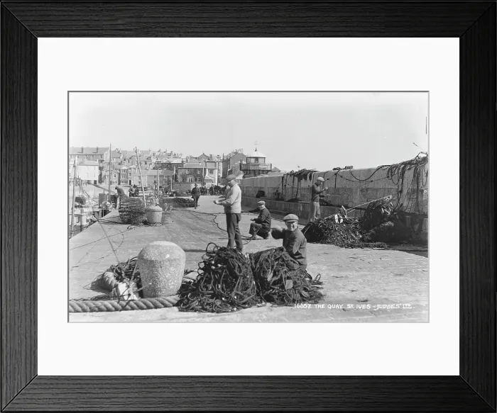 Framed Print : The Quay, St. Ives Framed Print : The Quay, St. Ives