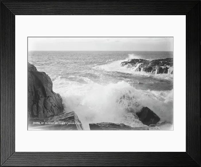 Framed Print : Waves Crashing at Clodgy, St. Ives Framed Print : Waves Crashing at Clodgy, St. Ives