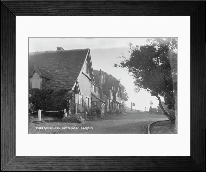 Framed Print : The Granary in Rottingdean Framed Print : The Granary in Rottingdean
