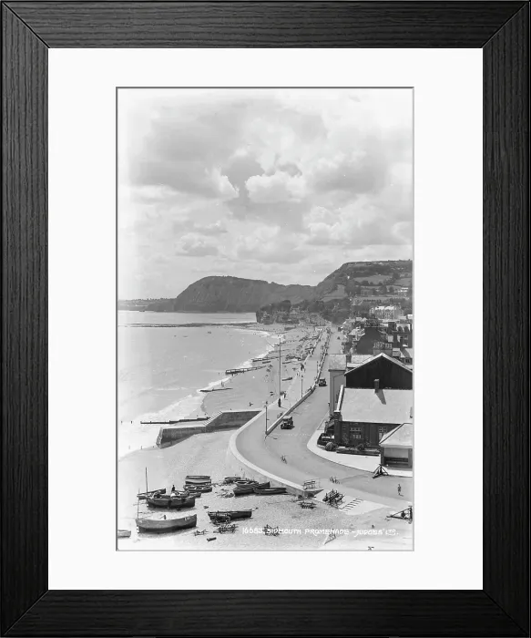 Framed Print : Sidmouth Promenade Framed Print : Sidmouth Promenade