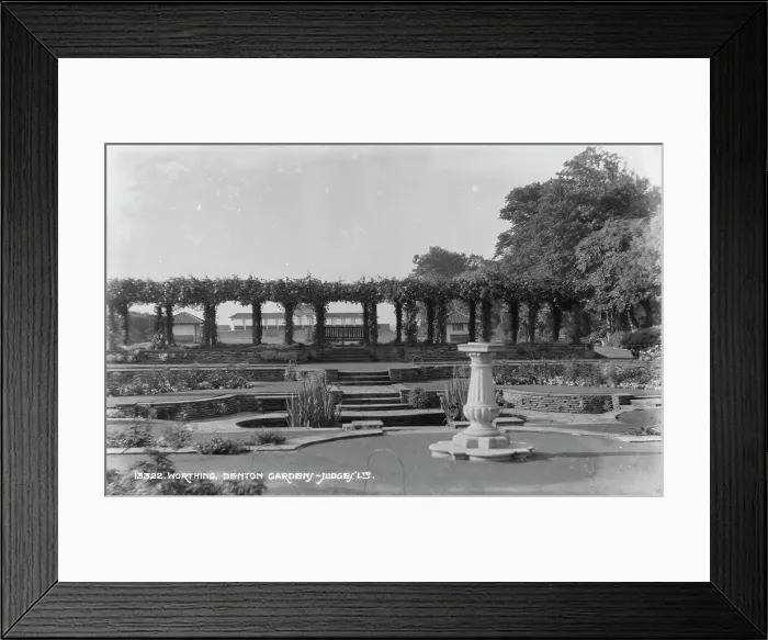 Framed Print : Denton Garden in Worthing Framed Print : Denton Garden in Worthing
