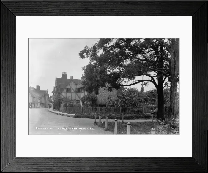Framed Print : Church Street in Steyning Framed Print : Church Street in Steyning