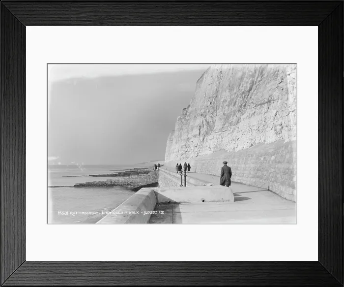 Framed Print : Undercliff Walk in Rottingdean Framed Print : Undercliff Walk in Rottingdean