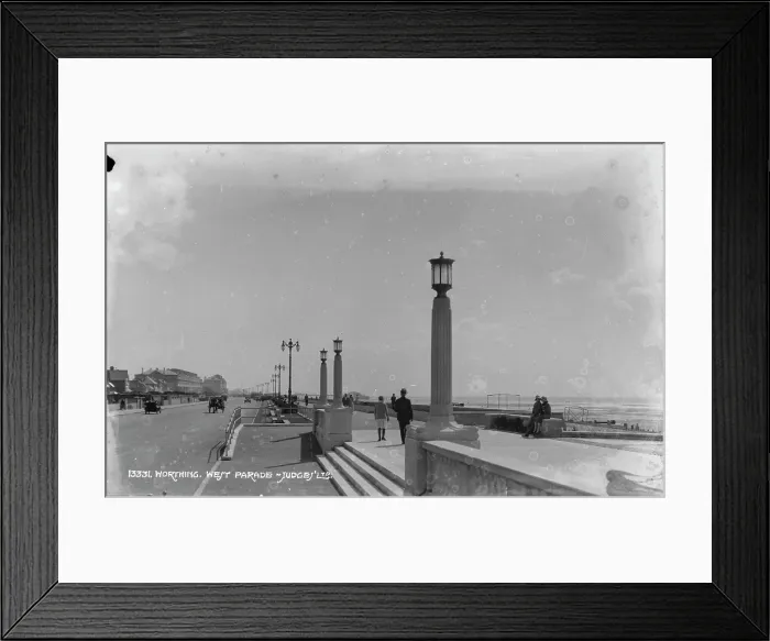 Framed Print : West Parade, Worthing Framed Print : West Parade, Worthing