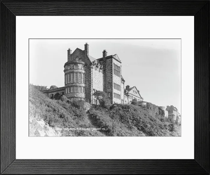 Framed Print : The Coleg in Harlech Framed Print : The Coleg in Harlech