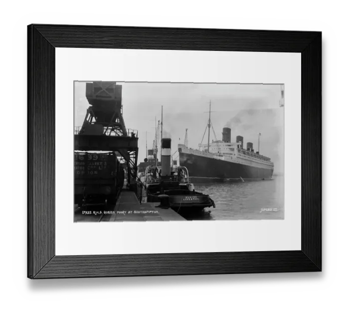 Framed Print : R.M.S. Queen Mary at Southampton Framed Print : R.M.S. Queen Mary at Southampton