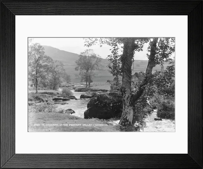 Framed Print : Scenic View of Pennant Valley Framed Print : Scenic View of Pennant Valley
