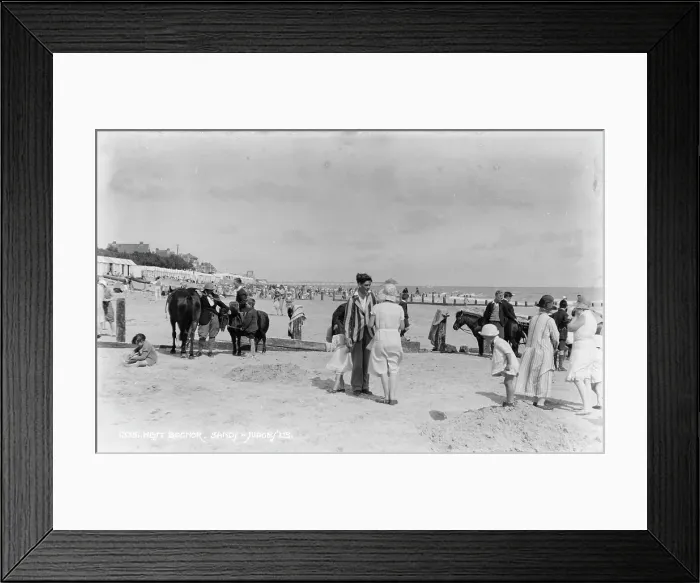 Framed Print : A Day at West Bognor Beach Framed Print : A Day at West Bognor Beach