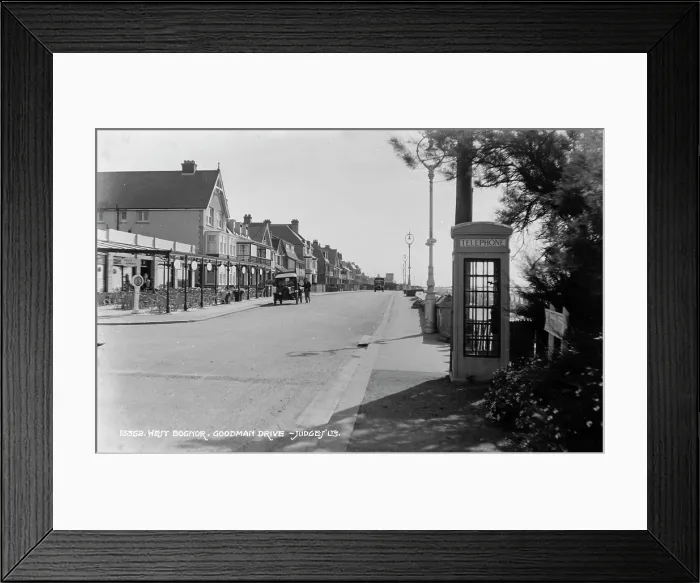 Framed Print : Goodman Drive, West Bognor Framed Print : Goodman Drive, West Bognor