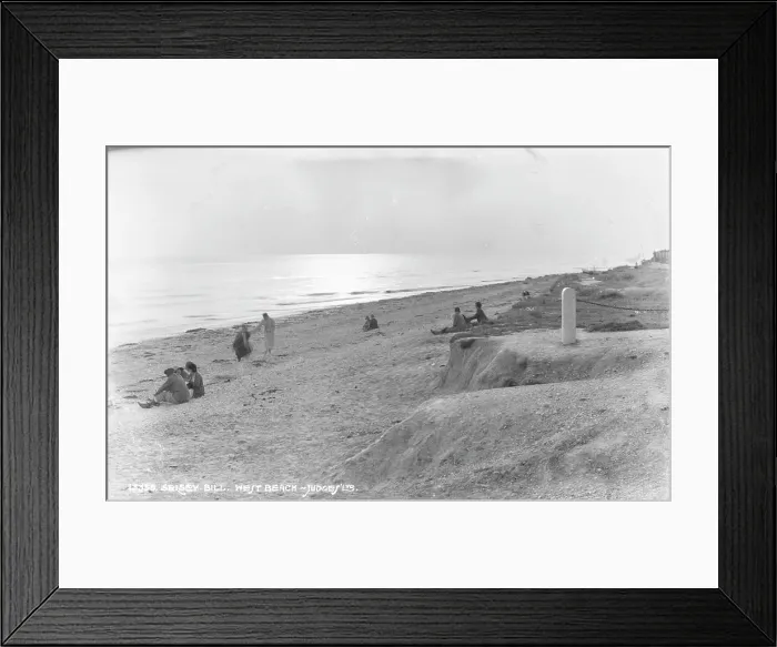 Framed Print : Selsey Bill. West Beach Framed Print : Selsey Bill. West Beach