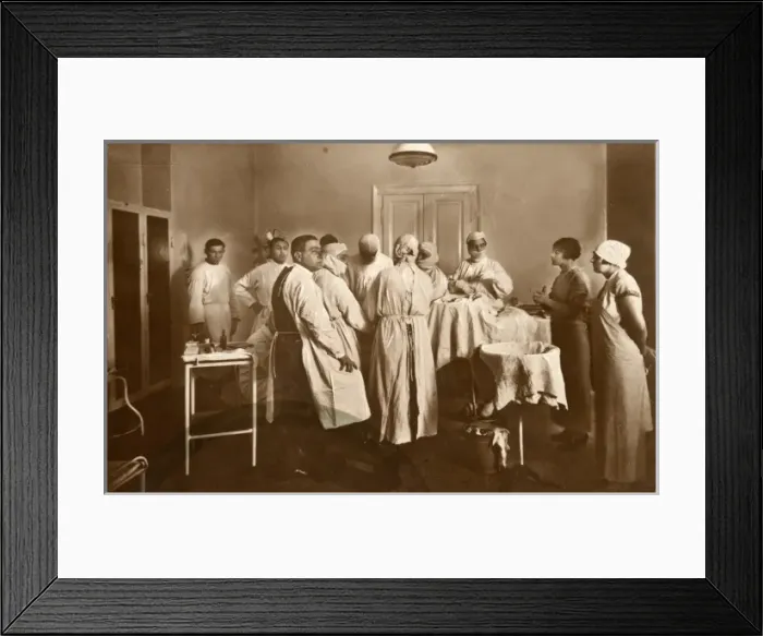 Framed Print : Count Albert Apponyi Polyclinic in Budapest Framed Print : Count Albert Apponyi Polyclinic in Budapest