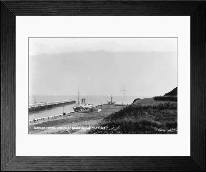 Framed Print : Arrival of the Steamer at Newhaven Framed Print : Arrival of the Steamer at Newhaven