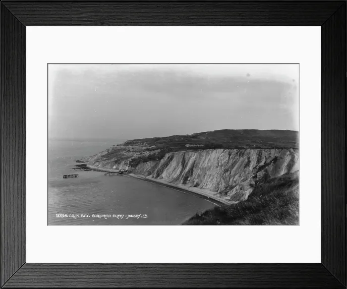 Framed Print : Alum Bay: Coloured Cliffs Framed Print : Alum Bay: Coloured Cliffs