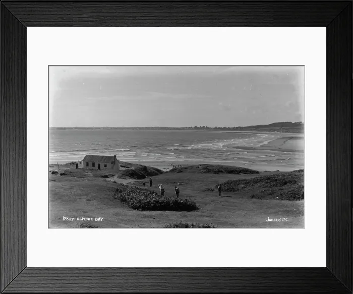 Framed Print : Scenic View of Ogmore Bay Framed Print : Scenic View of Ogmore Bay