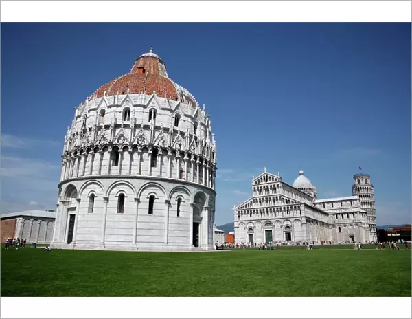 Square of Miracles, Pisa