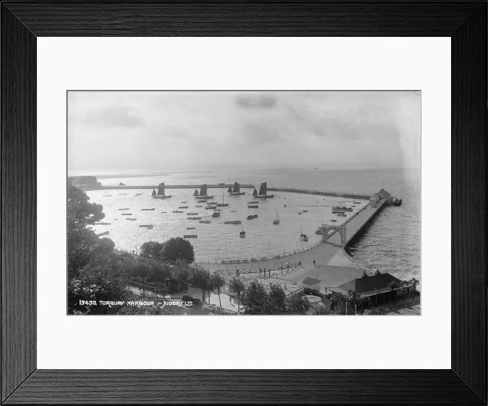 Framed Print : Torquay Harbour Framed Print : Torquay Harbour