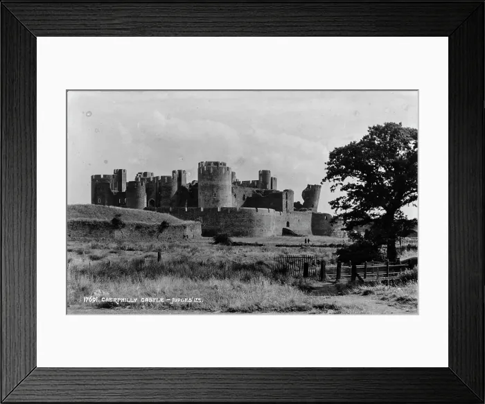 Framed Print : Caerphilly Castle Framed Print : Caerphilly Castle