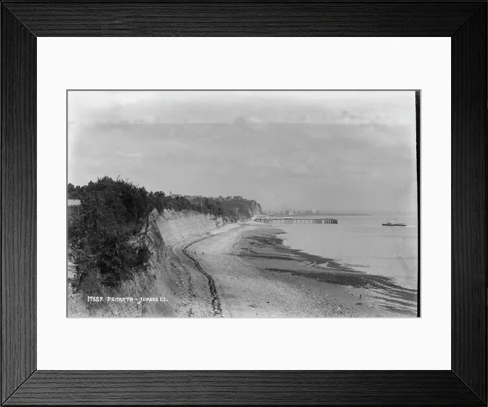 Framed Print : Scenic View of Penarth Beach Framed Print : Scenic View of Penarth Beach