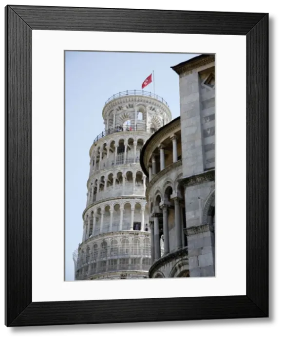 Framed Print : The Leaning Tower of Pisa Framed Print : The Leaning Tower of Pisa