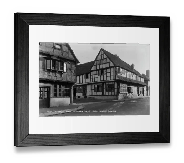 Framed Print : The Spread Eagle Hotel and Market House Framed Print : The Spread Eagle Hotel and Market House