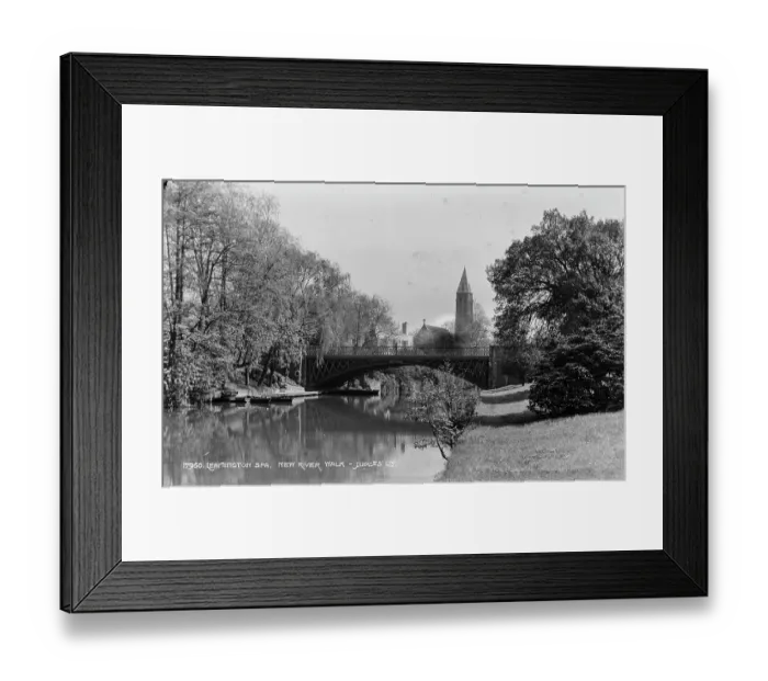 Framed Print : New River Walk in Leamington Spa Framed Print : New River Walk in Leamington Spa