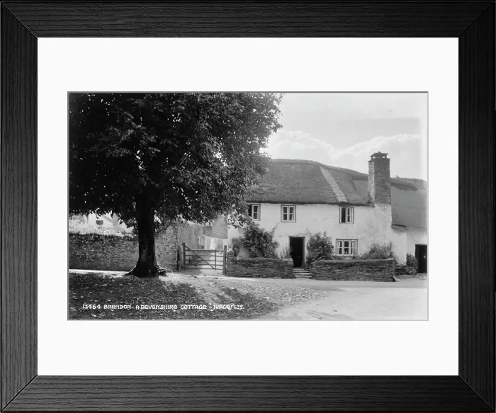 Framed Print : A Devonshire Cottage Framed Print : A Devonshire Cottage