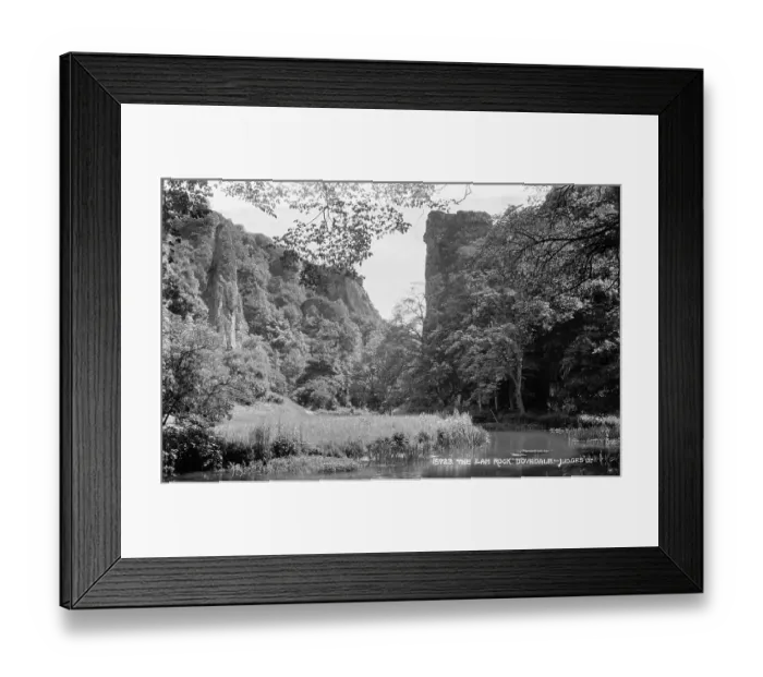 Framed Print : The Ilam Rock, Dovedale Framed Print : The Ilam Rock, Dovedale