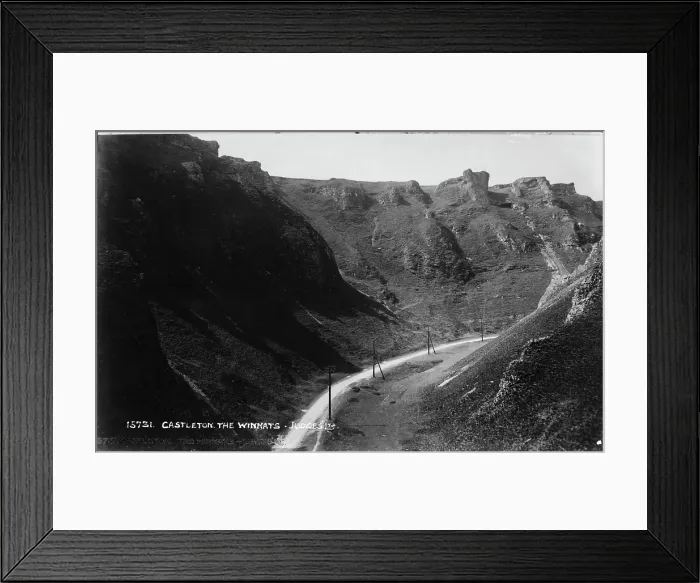 Framed Print : The Winnats Pass Framed Print : The Winnats Pass