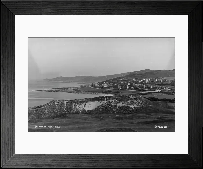 Framed Print : A Scenic View of Woolacombe Framed Print : A Scenic View of Woolacombe