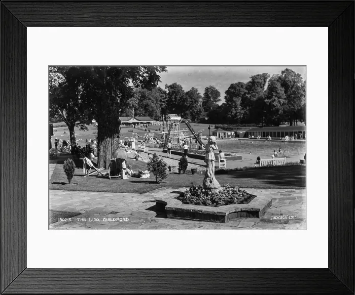 Framed Print : The Lido, Guildford Framed Print : The Lido, Guildford