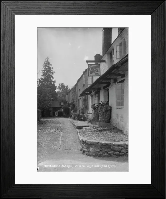 Framed Print : The Church House Inn Framed Print : The Church House Inn