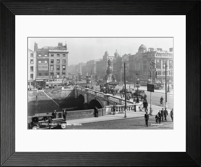 Framed Print : O'Connell Bridge, Dublin Framed Print : O'Connell Bridge, Dublin
