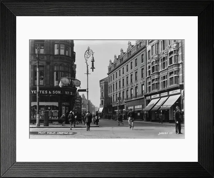 Framed Print : Grafton Street, Dublin Framed Print : Grafton Street, Dublin