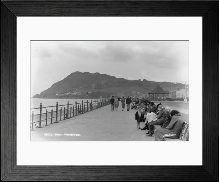 Framed Print : Bray Promenade Framed Print : Bray Promenade