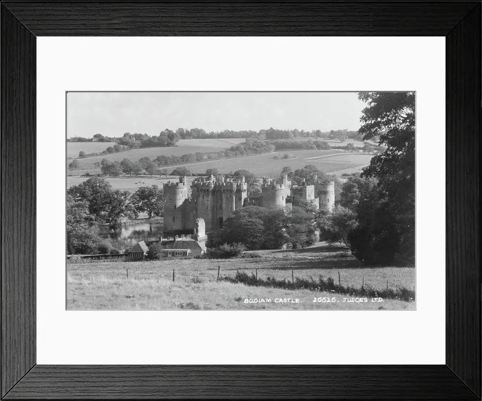 Framed Print : Bodiam Castle Framed Print : Bodiam Castle