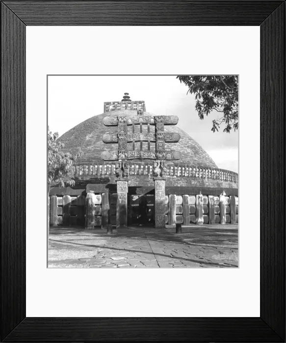 Framed Print : Stupa at Sanchi, Central India Framed Print : Stupa at Sanchi, Central India